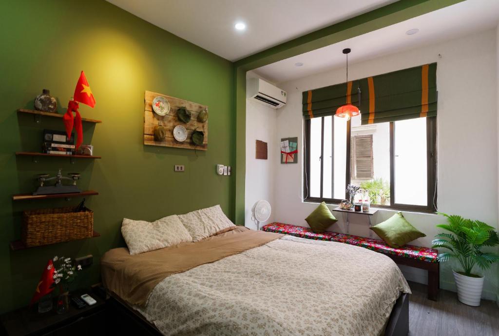 Leng Viethome - Phùng Hưng - Trainstreet - Hanoi Old Quater – Hanoi